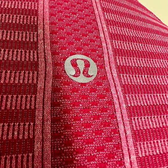 Lululemon Swiftly Tech Long Sleeve Shirt 4 Berry Rumble Crewneck Running Fitness - Picture 9 of 9